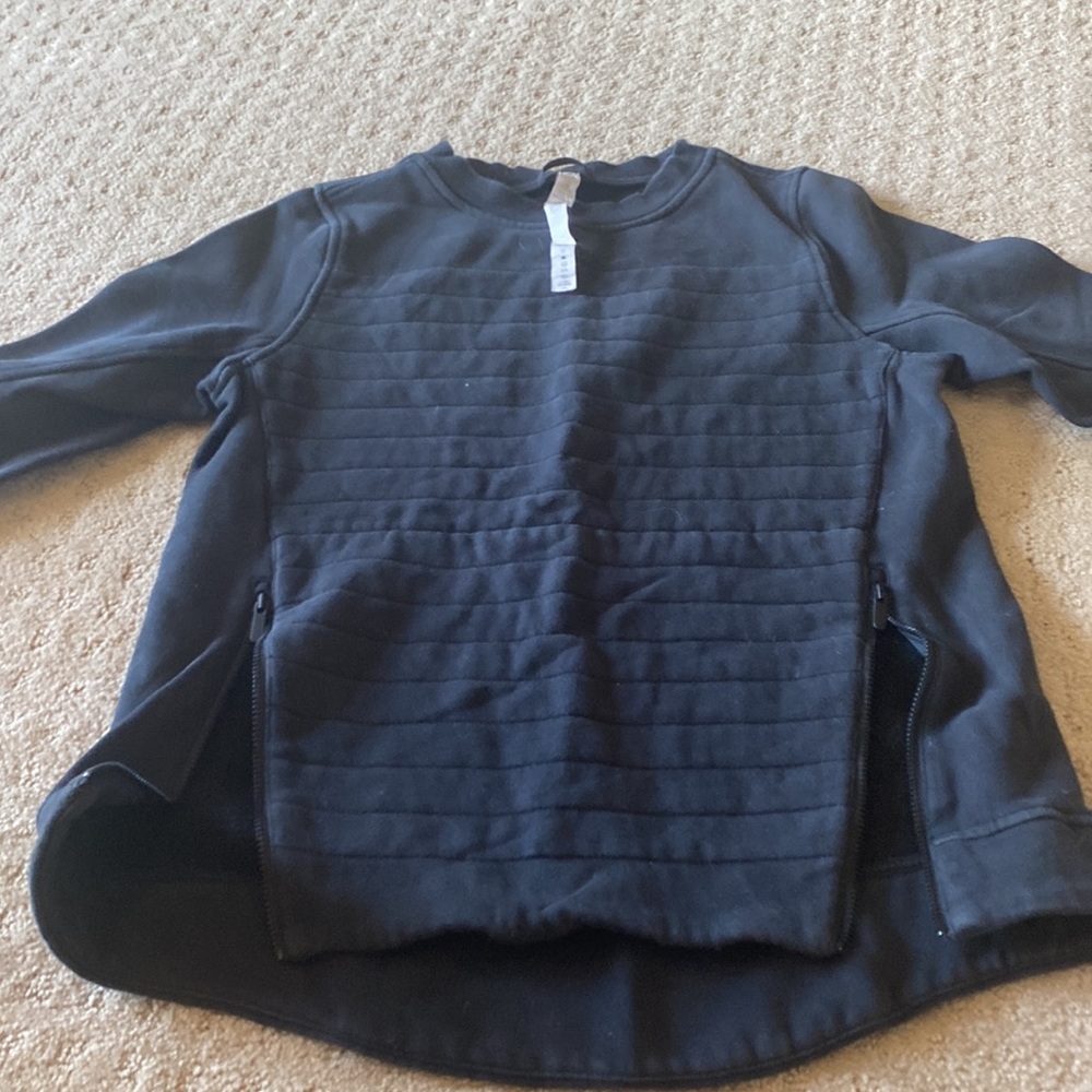 Black Lululemon sweatshirt